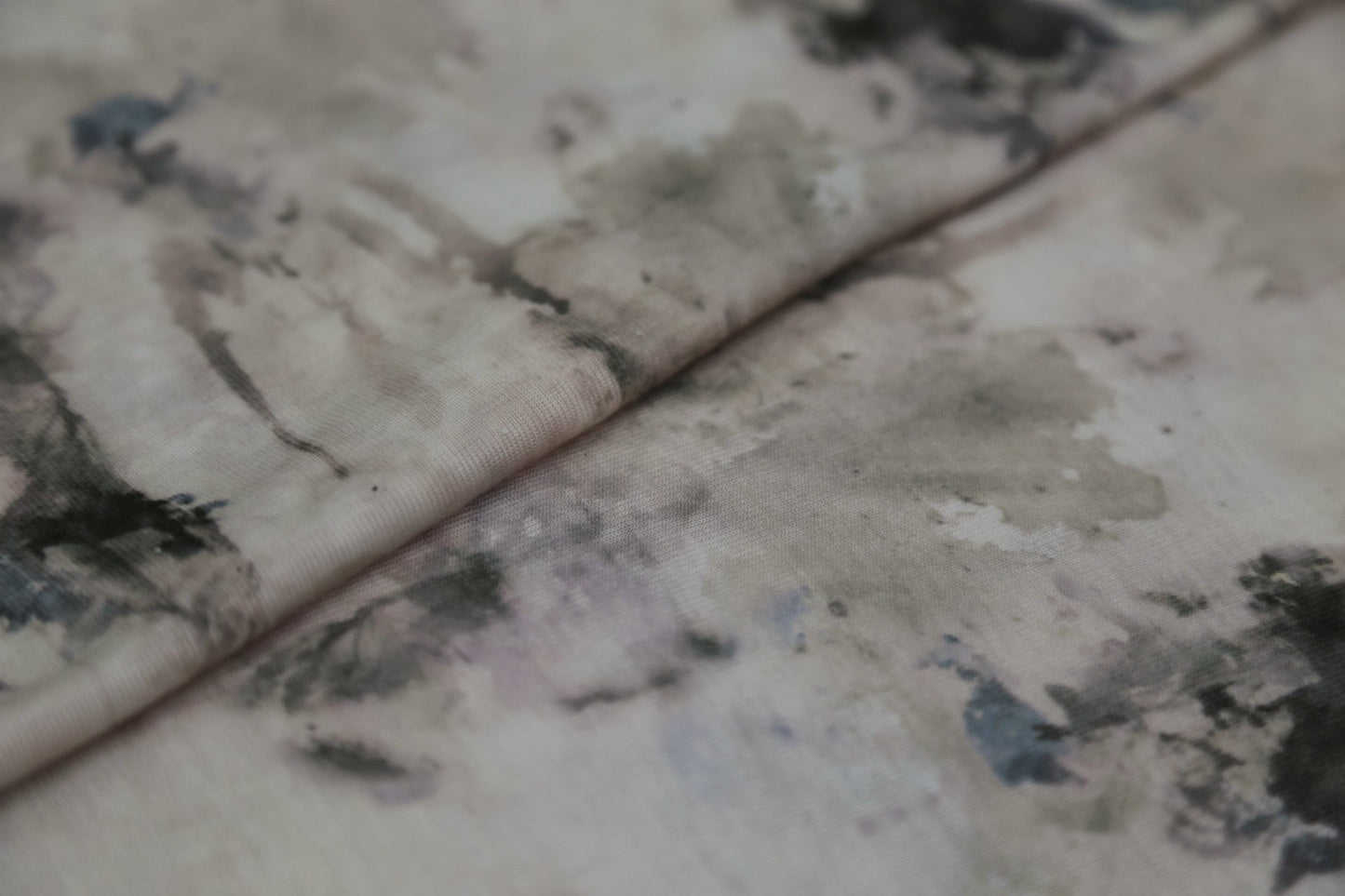 50% Tencel 40% Acrylic 10% Wool Blend - 140gsm Shibori Dye Joomme Fabric