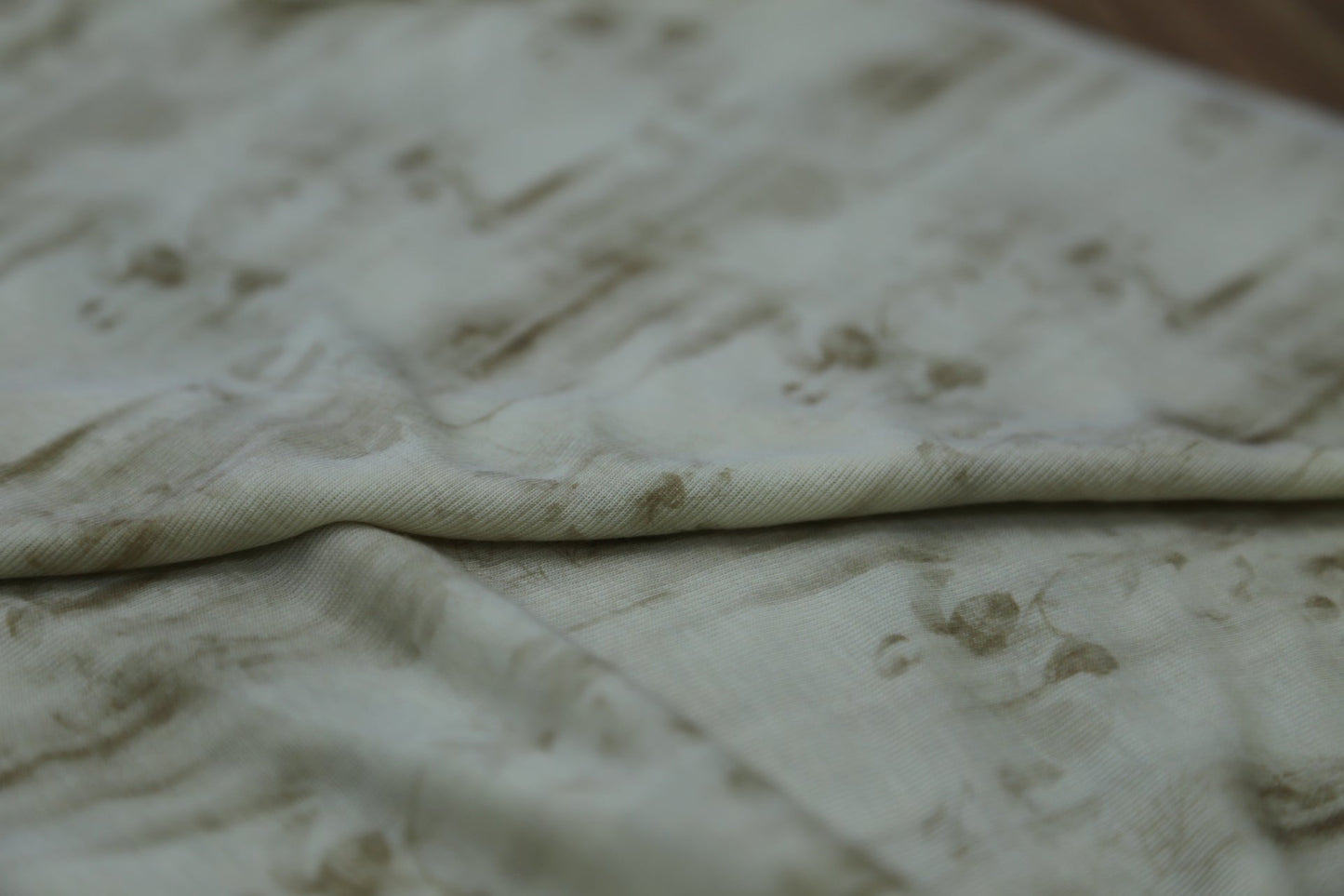 Tie-dye wrinkled knitted cashmere, artistically abstract printed Joomme Fabric