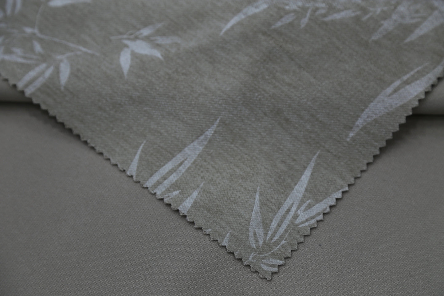 Bamboo Leaf Chenille Fabric - 320g/m², 150cm Width Joomme Fabric