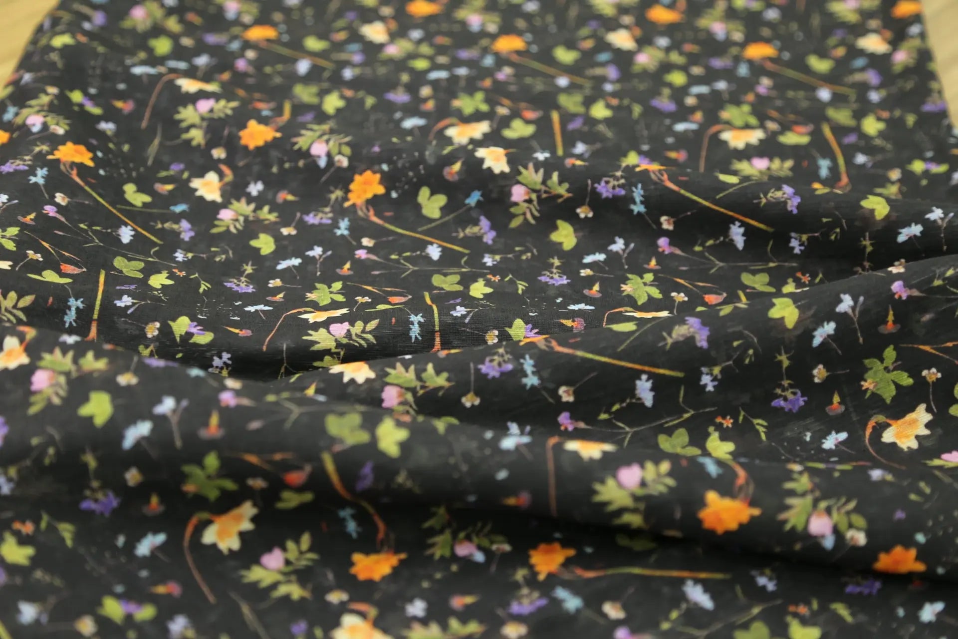 Black Floral Fabric Dressmaking Fabric Vibrant Floral Upholstery Fabric Joomme Fabric