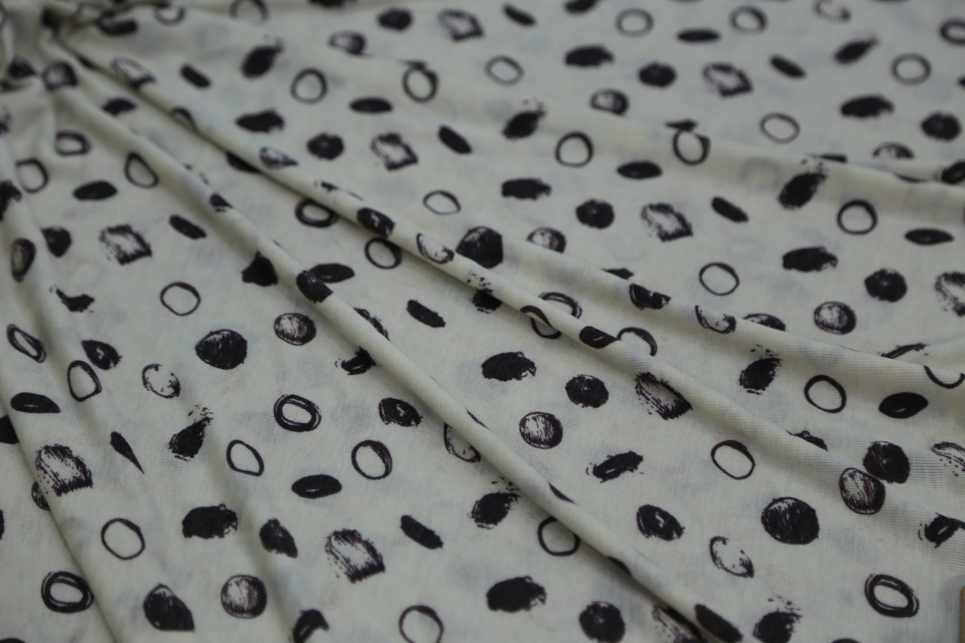 50% Tencel 40% Acrylic 10% Wool Blend - 140gsm  Shibori Dye Joomme Fabric