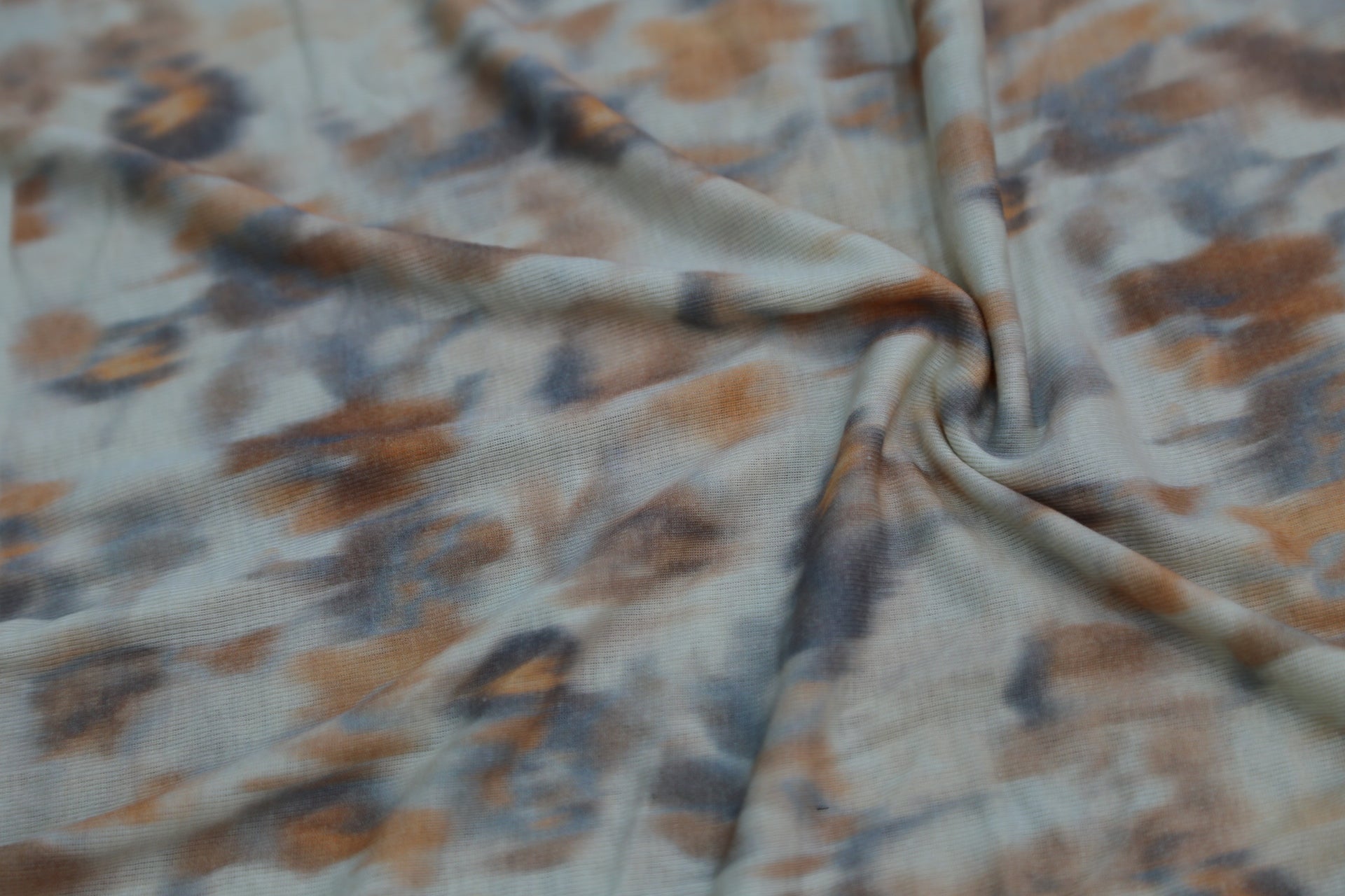 50% Tencel 40% Acrylic 10% Wool Blend - 140gsm  Shibori Dye Joomme Fabric
