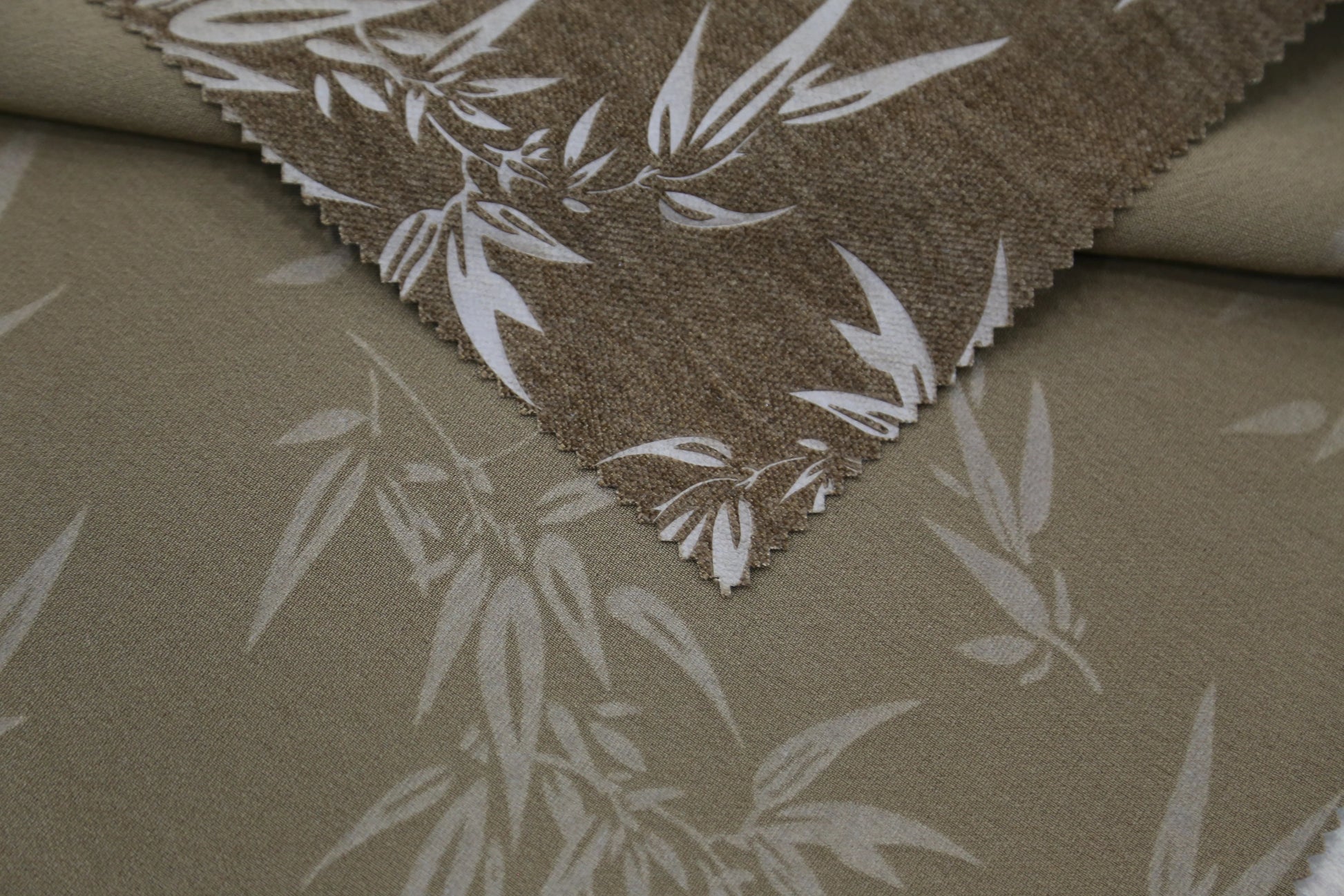 Bamboo Leaf Chenille Fabric - 320g/m², 150cm Width Joomme Fabric